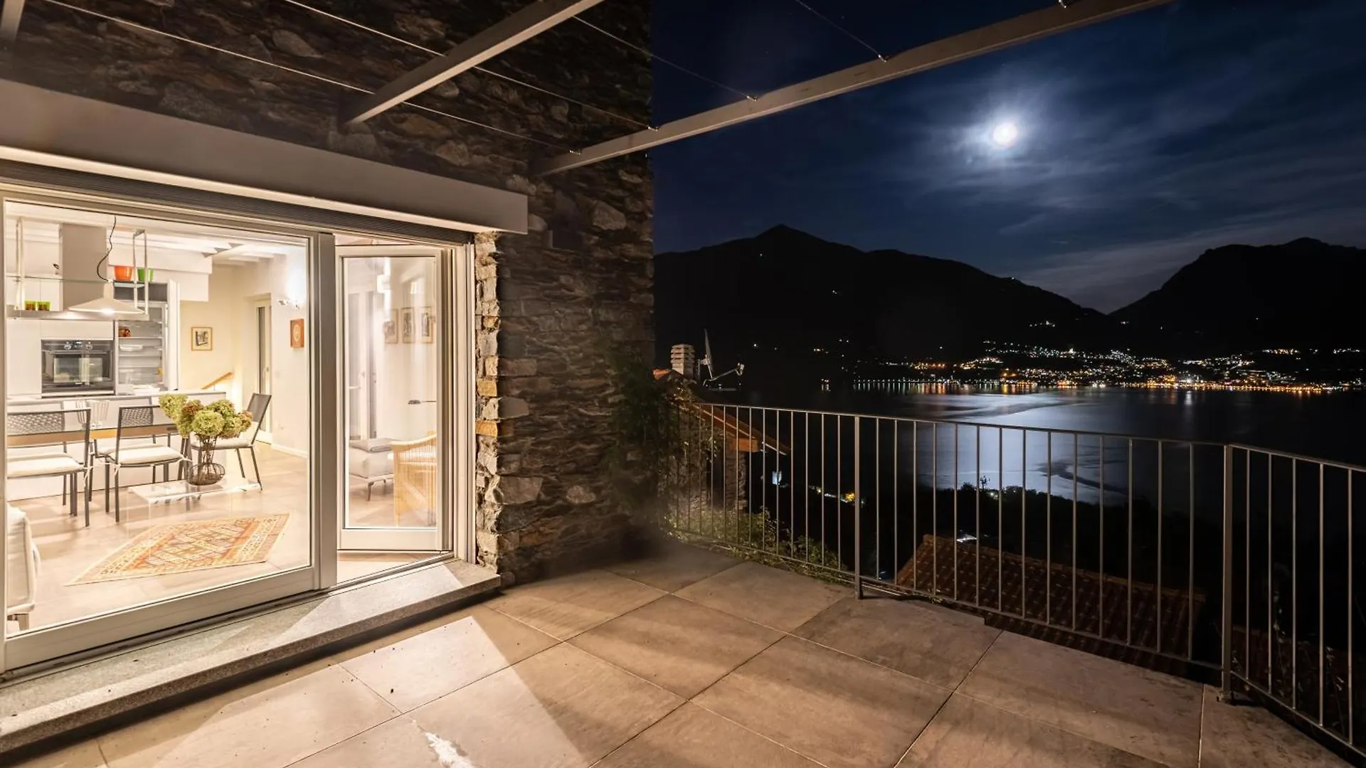 Landhaus Lifestyle Villa Rezzonico 0*,  Italy